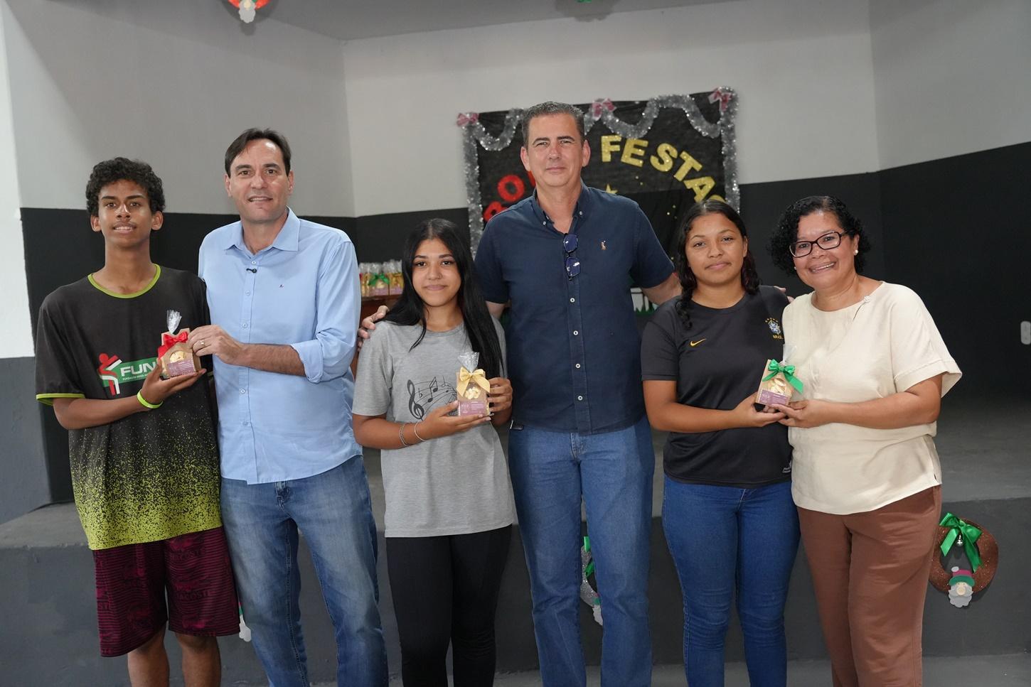 Governo Municipal encerra serviços sociais de 2025 destacando avanços e fortalecimento comunitário