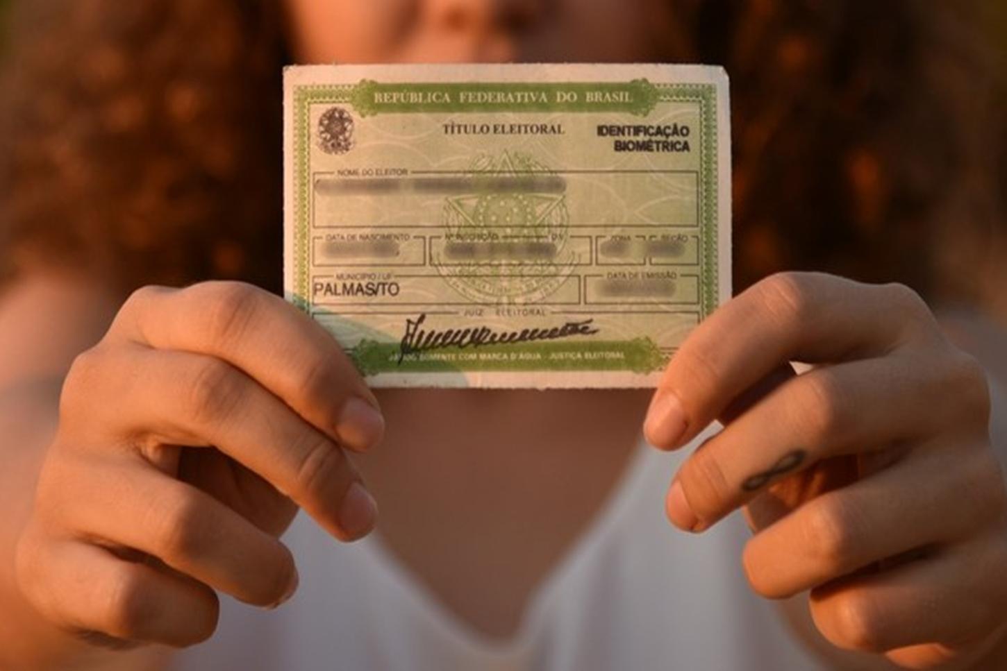 Indicação propõe mutirões eleitorais em escolas para emissão do primeiro título