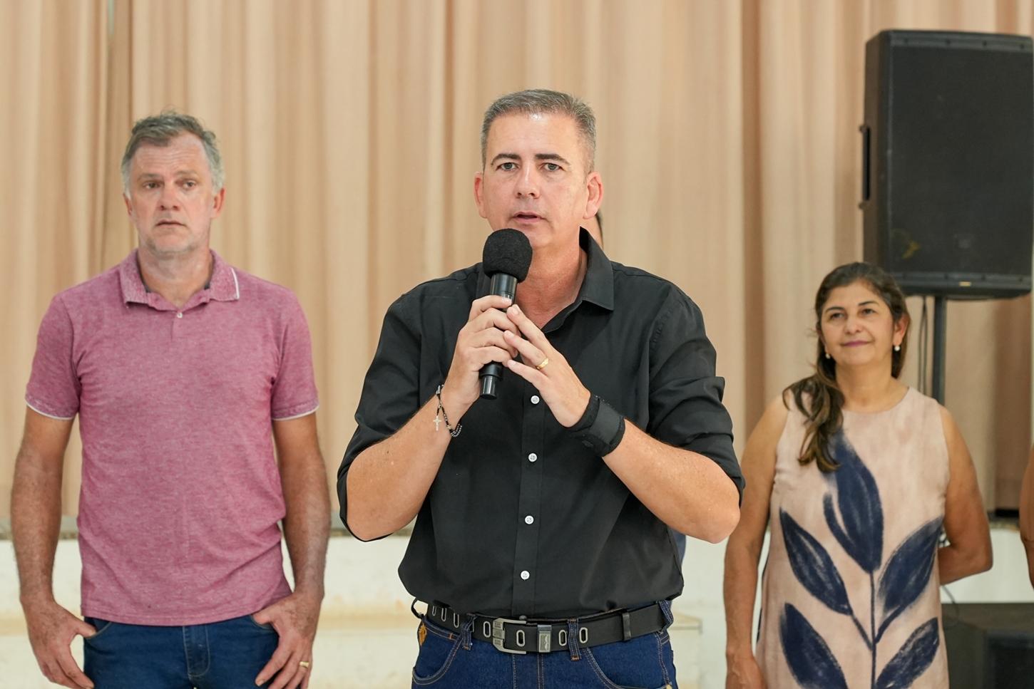 Celebração especial pelo Dia dos Pais reúne 650 idosos do Projeto Conviver