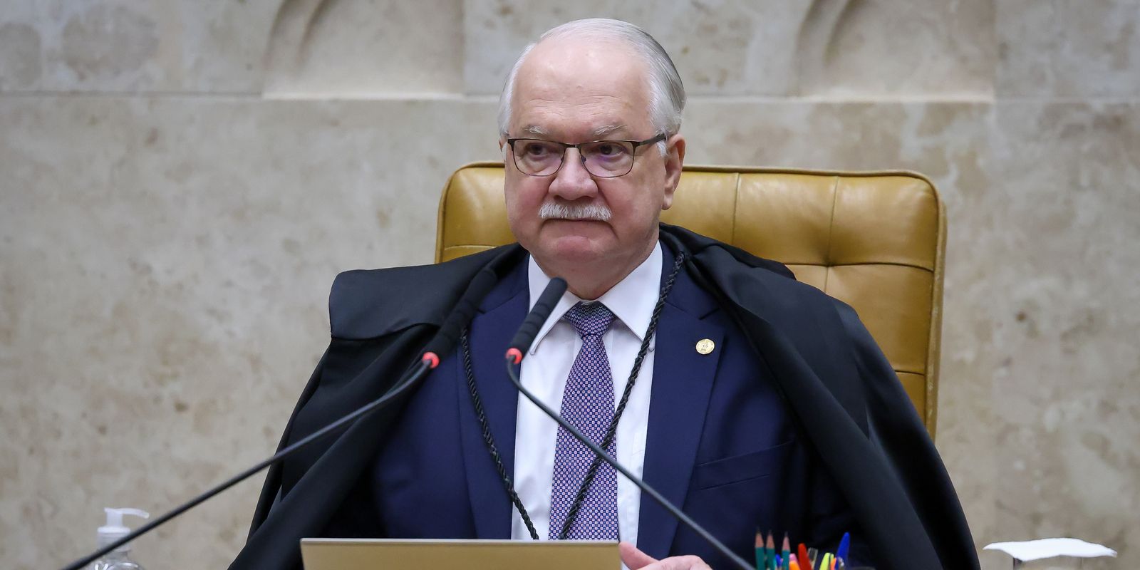 Fachin adia discussão sobre postagens fakes de Nossa Senhora no STF