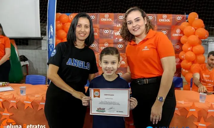 Alunos do Anglo Nova Andradina aprendem sobre finanças e cooperação através do projeto “Mesadinha e sua Turma” da Cresol 