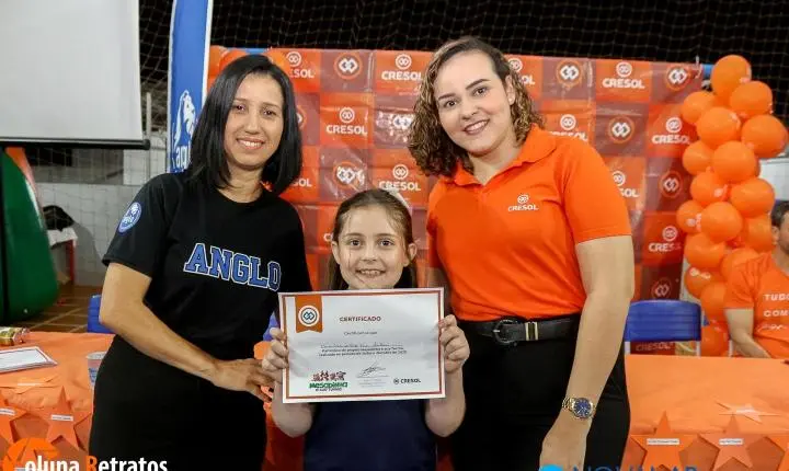 Alunos do Anglo Nova Andradina aprendem sobre finanças e cooperação através do projeto “Mesadinha e sua Turma” da Cresol 