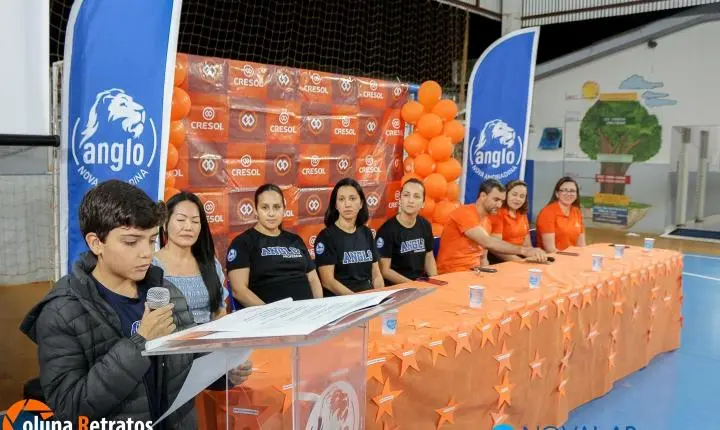 Alunos do Anglo Nova Andradina aprendem sobre finanças e cooperação através do projeto “Mesadinha e sua Turma” da Cresol 