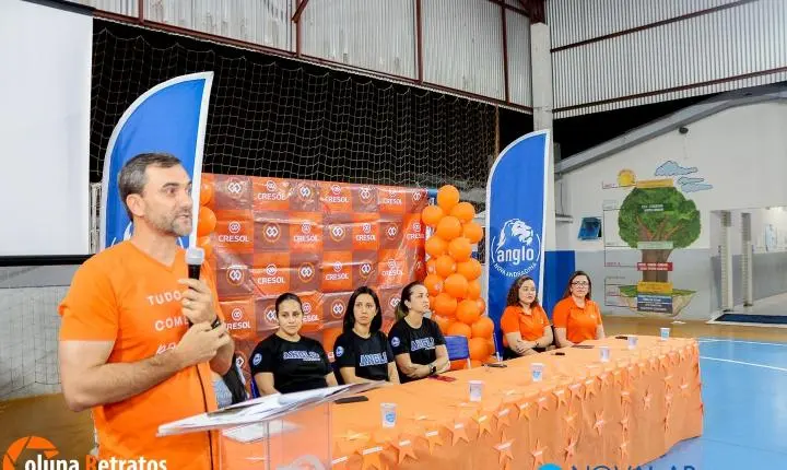 Alunos do Anglo Nova Andradina aprendem sobre finanças e cooperação através do projeto “Mesadinha e sua Turma” da Cresol 