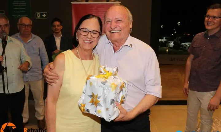 AMENAVI promove noite da pizza em homenagem ao Dia do Médico