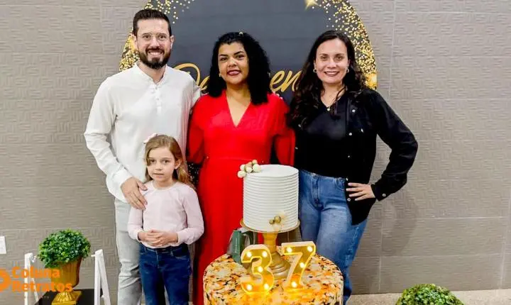 Aniversário da advogada Dra. Aline Diniz 