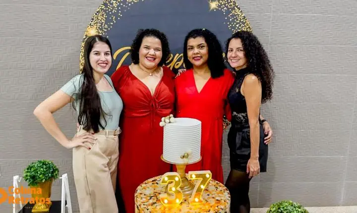 Aniversário da advogada Dra. Aline Diniz 