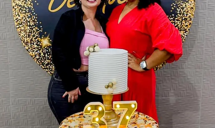 Aniversário da advogada Dra. Aline Diniz 