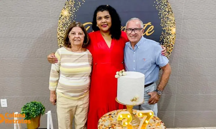 Aniversário da advogada Dra. Aline Diniz 