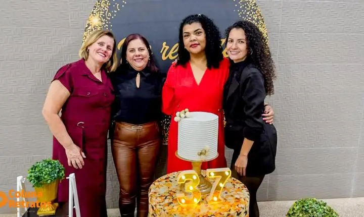 Aniversário da advogada Dra. Aline Diniz 