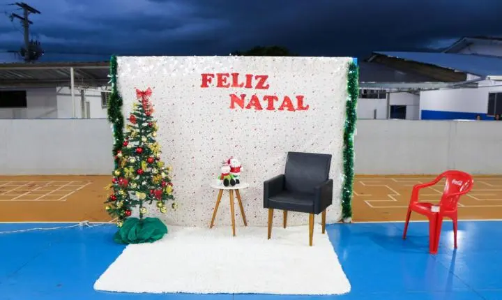 Apresentações de Natal encerram as atividades do ano letivo do colégio Anglo Nova Andradina 