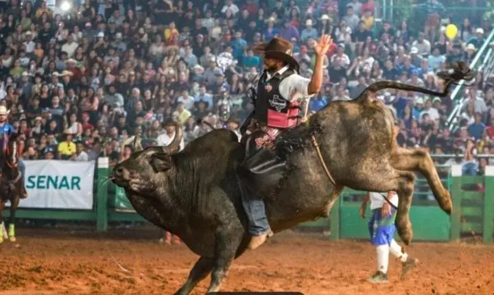 Câmara sugere inclusão de Liga de Rodeio em planejamento municipal para 2027