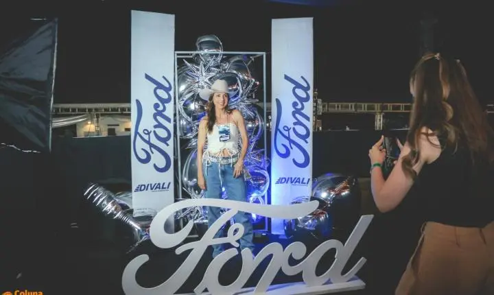 Confira as fotos da 1ª noite do camarote Raça Forte Ford Divali na 41ªExponan