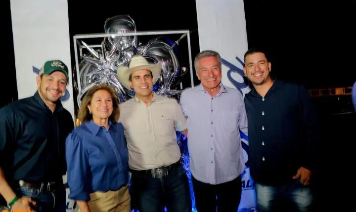 Confira as fotos da 1ª noite do camarote Raça Forte Ford Divali na 41ªExponan
