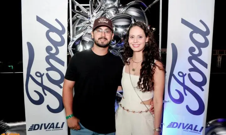 Confira as fotos da 1ª noite do camarote Raça Forte Ford Divali na 41ªExponan