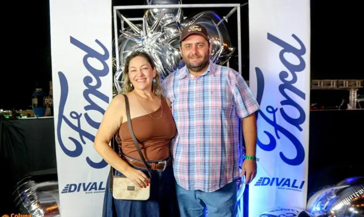 Confira as fotos da 1ª noite do camarote Raça Forte Ford Divali na 41ªExponan