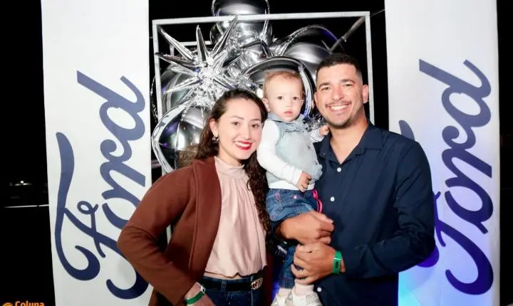 Confira as fotos da 1ª noite do camarote Raça Forte Ford Divali na 41ªExponan