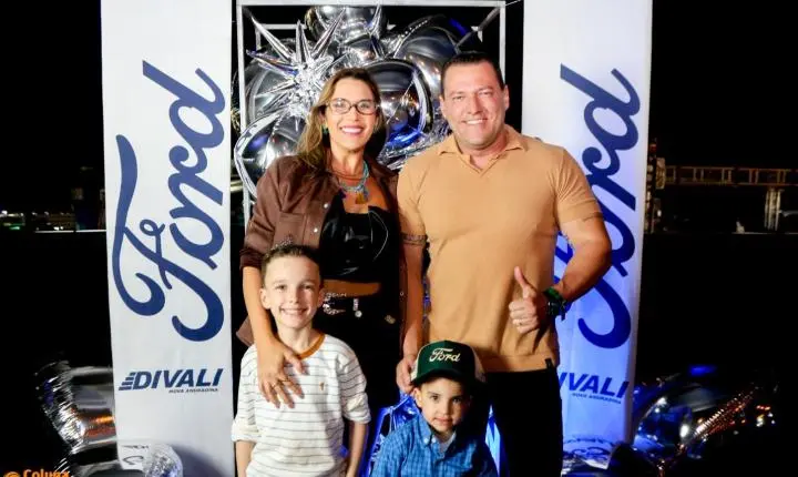 Confira as fotos da 1ª noite do camarote Raça Forte Ford Divali na 41ªExponan
