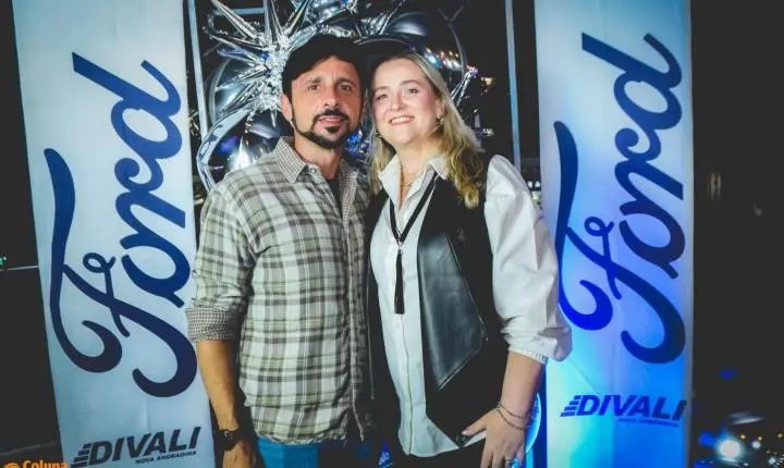 Confira as fotos da 1ª noite do camarote Raça Forte Ford Divali na 41ªExponan