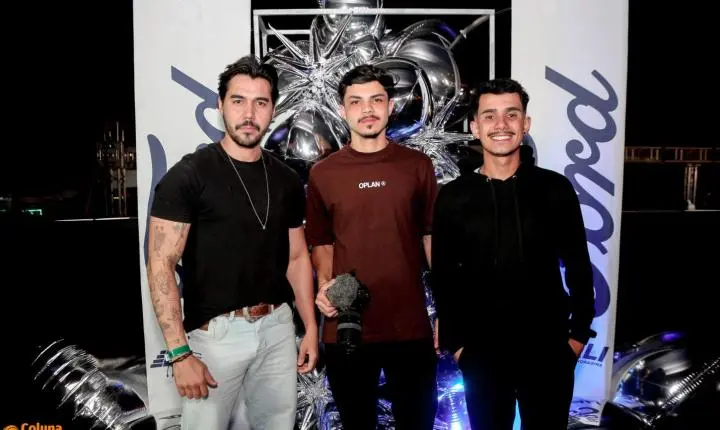 Confira as fotos da 1ª noite do camarote Raça Forte Ford Divali na 41ªExponan
