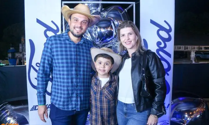Confira as fotos da 1ª noite do camarote Raça Forte Ford Divali na 41ªExponan