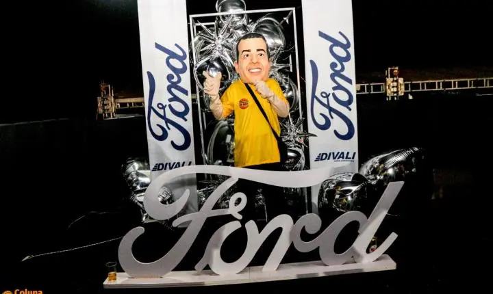 Confira as fotos da 1ª noite do camarote Raça Forte Ford Divali na 41ªExponan