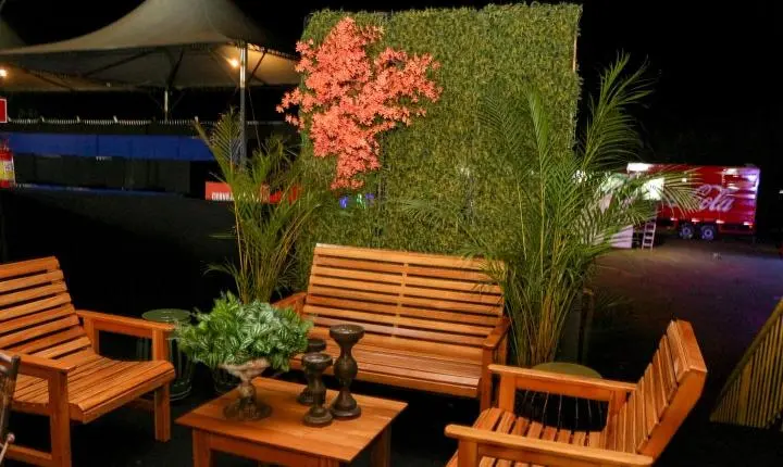 Confira as fotos do camarote raça forte - Ford Divali