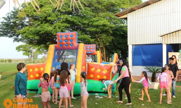 Dia das Crianças é celebrado com muita diversão e brincadeiras no Espaço Pedagógico da Prô Eli