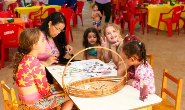 Dia das Crianças é celebrado com muita diversão e brincadeiras no Espaço Pedagógico da Prô Eli