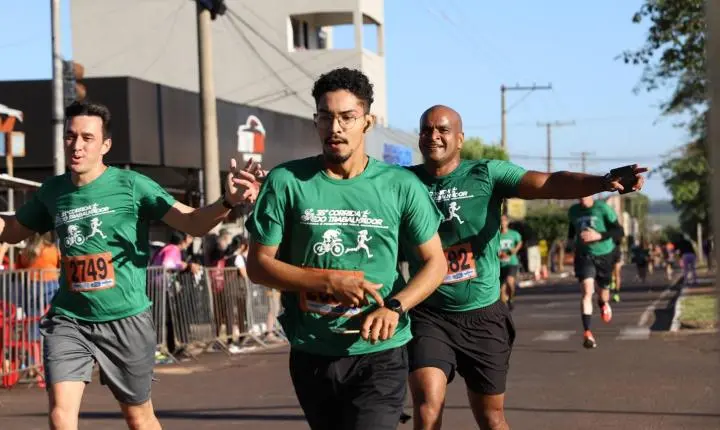 Entrega de kits da 36ª Corrida do Trabalhador ocorre nesta quinta-feira (30)