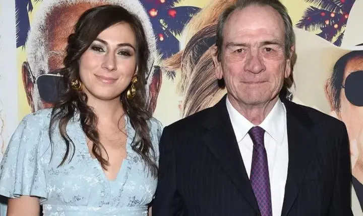 Filha de Tommy Lee Jones é encontrada sem vida em hotel de luxo na Califórnia