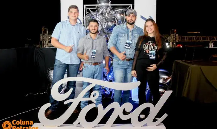 Fotos da 2ª noite do camarote Raça Forte - Ford Divali na 41ªExponan