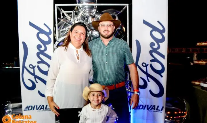 Fotos da 2ª noite do camarote Raça Forte - Ford Divali na 41ªExponan
