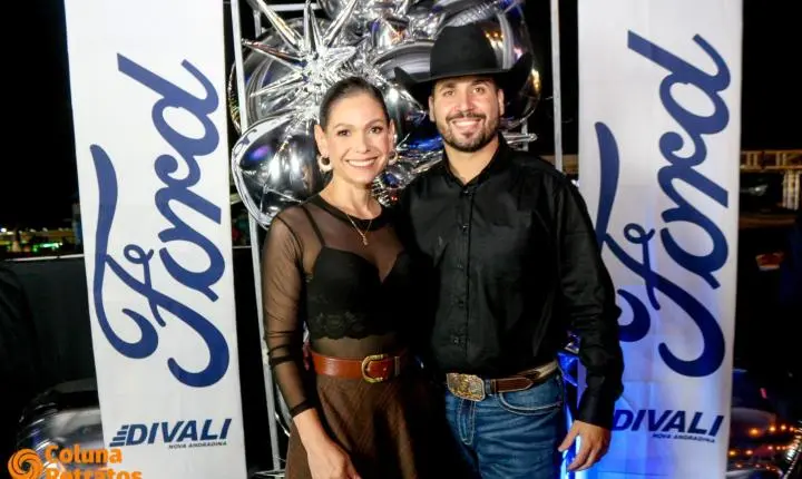 Fotos da 2ª noite do camarote Raça Forte - Ford Divali na 41ªExponan