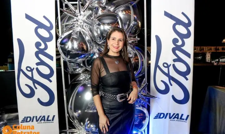 Fotos da 2ª noite do camarote Raça Forte - Ford Divali na 41ªExponan