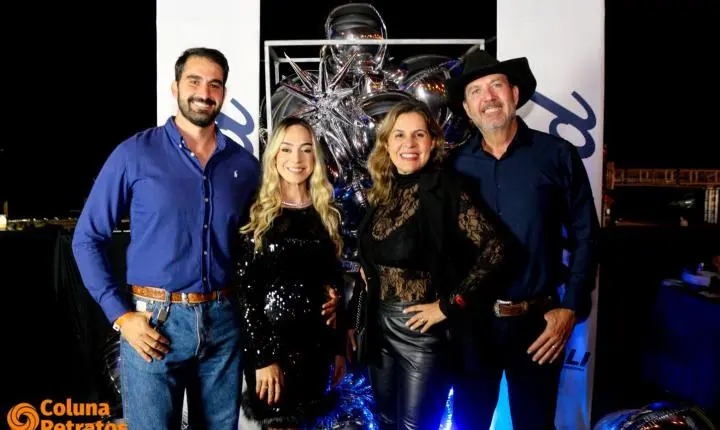 Fotos da 2ª noite do camarote Raça Forte - Ford Divali na 41ªExponan