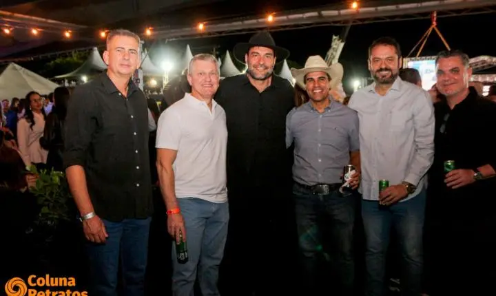 Fotos da 2ª noite do camarote Raça Forte - Ford Divali na 41ªExponan
