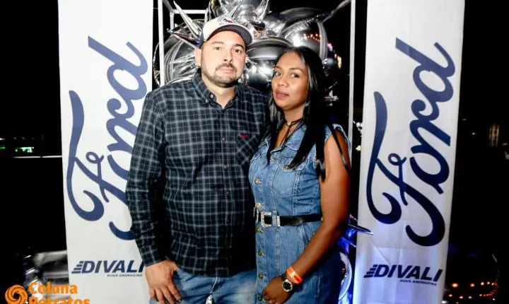 Fotos da 2ª noite do camarote Raça Forte - Ford Divali na 41ªExponan