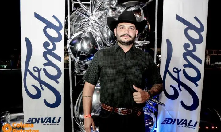 Fotos da 2ª noite do camarote Raça Forte - Ford Divali na 41ªExponan