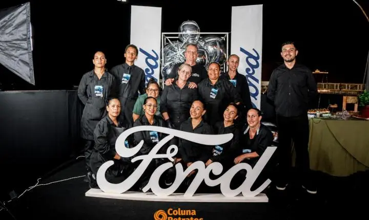 Fotos da 2ª noite do camarote Raça Forte - Ford Divali na 41ªExponan