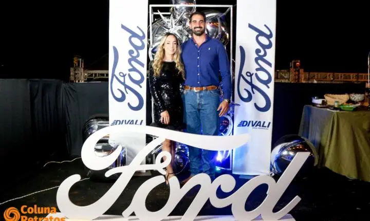 Fotos da 2ª noite do camarote Raça Forte - Ford Divali na 41ªExponan