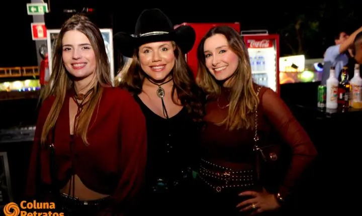 Fotos da 2ª noite do camarote Raça Forte - Ford Divali na 41ªExponan