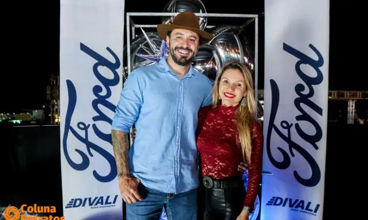 Fotos da 3ª e 4ª noite do camarote Raça Forte - Ford Divali na 41ªExponan