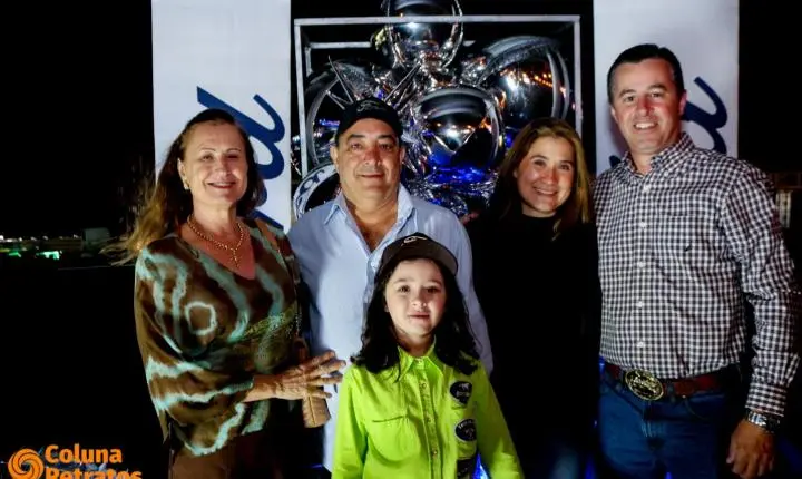 Fotos da 3ª noite do camarote Raça Forte - Ford Divali na 41ªExponan