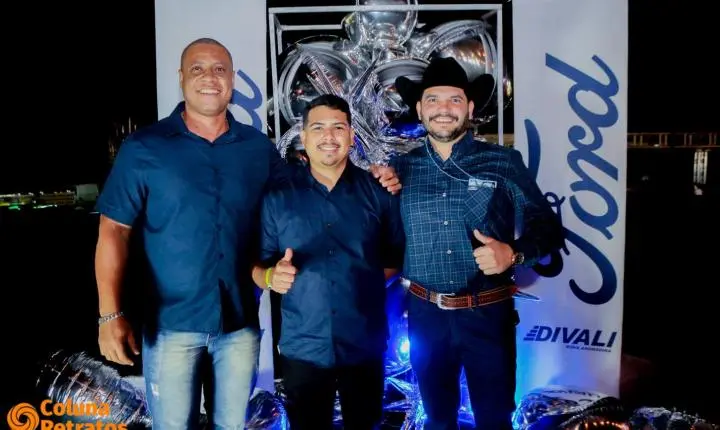 Fotos da 3ª noite do camarote Raça Forte - Ford Divali na 41ªExponan