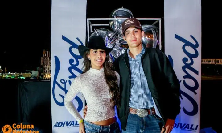 Fotos da 3ª noite do camarote Raça Forte - Ford Divali na 41ªExponan