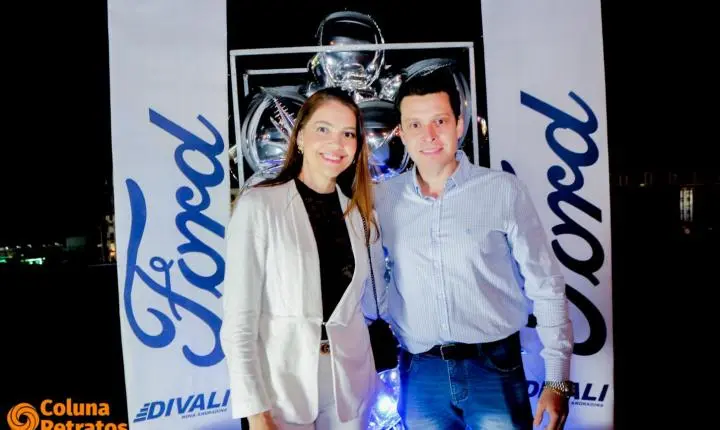 Fotos da 3ª noite do camarote Raça Forte - Ford Divali na 41ªExponan