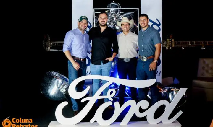 Fotos da 3ª noite do camarote Raça Forte - Ford Divali na 41ªExponan