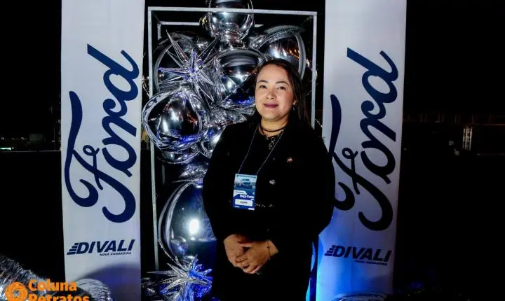 Fotos da 3ª noite do camarote Raça Forte - Ford Divali na 41ªExponan