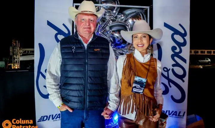 Fotos da 3ª noite do camarote Raça Forte - Ford Divali na 41ªExponan